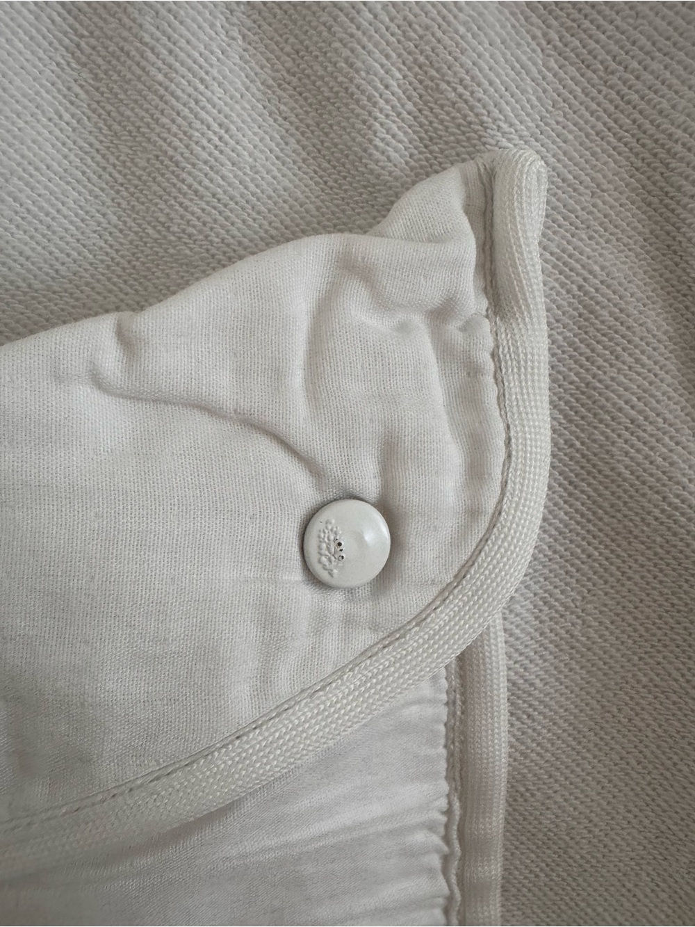 FP Movement Timko High-Waist slight barrel leg Pants in optic white - Picture 10 of 16